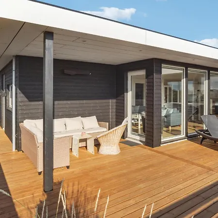 4 Bedroom In Holiday home *
